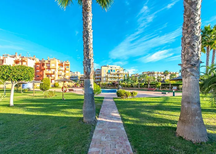 He Lux Calitas * Dehesa de Campoamor (Orihuela Costa)